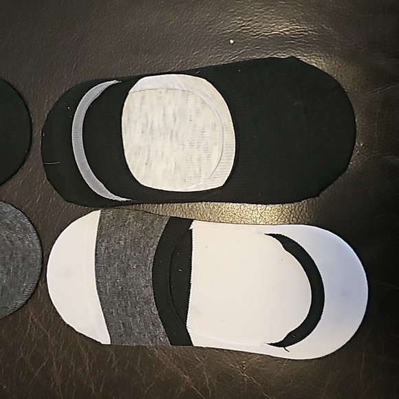 5 pairs of Women's No Show Socks - Picture 2 of 3